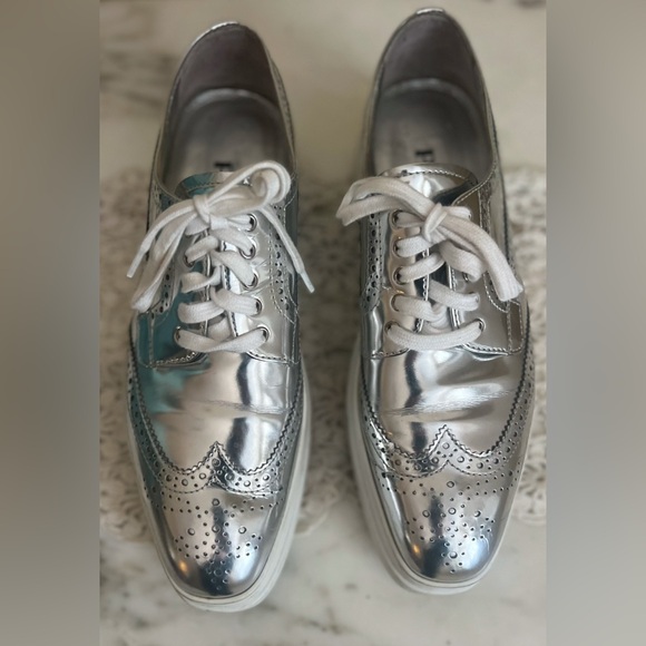 PRADA Oxford Metallic Brogue Lace Up Loafer Shoes Size 40 $995 - Picture 11 of 11